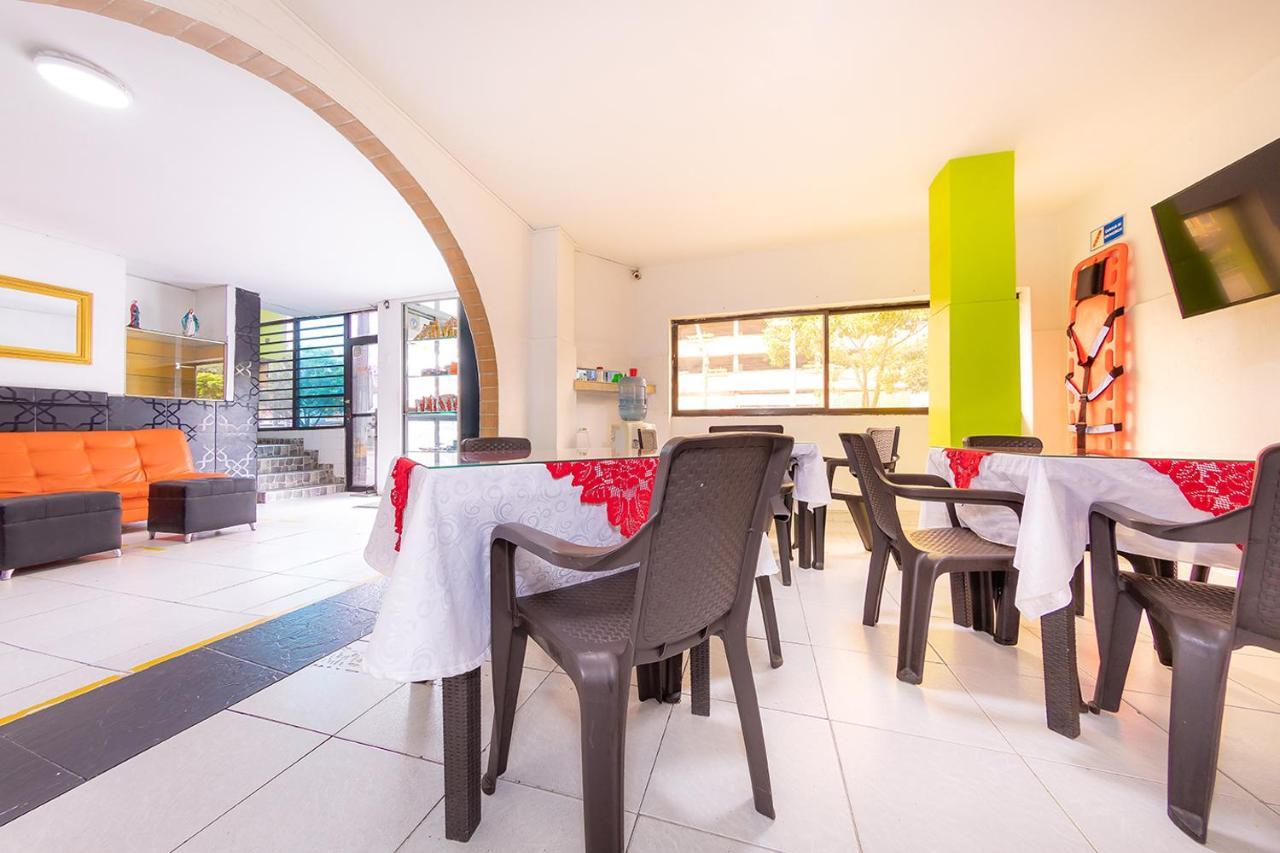 Ayenda Villas De San Juan Medellin Exterior photo